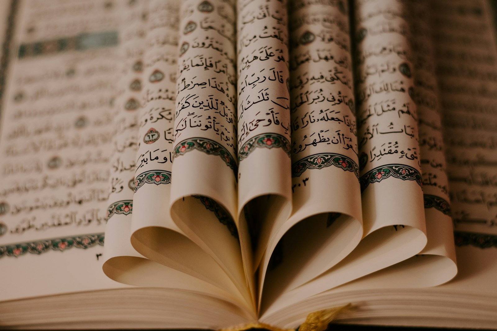 Arches and calligraphy